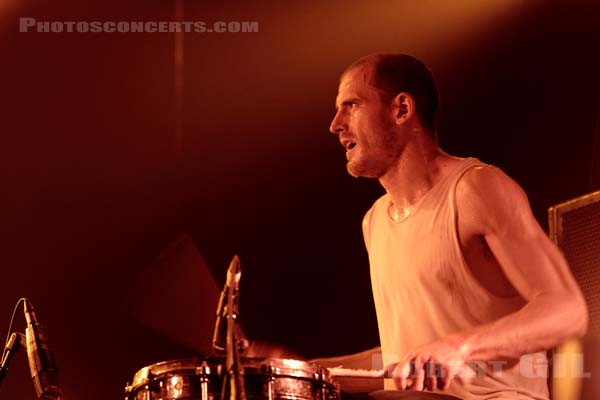 DEATH GRIPS - 2012-11-03 - PARIS - Grande Halle de La Villette - 